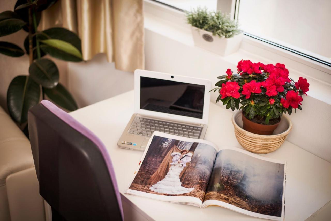 Lucky 7 - Comfort,Clean ,Cosy Apartment ルセ エクステリア 写真